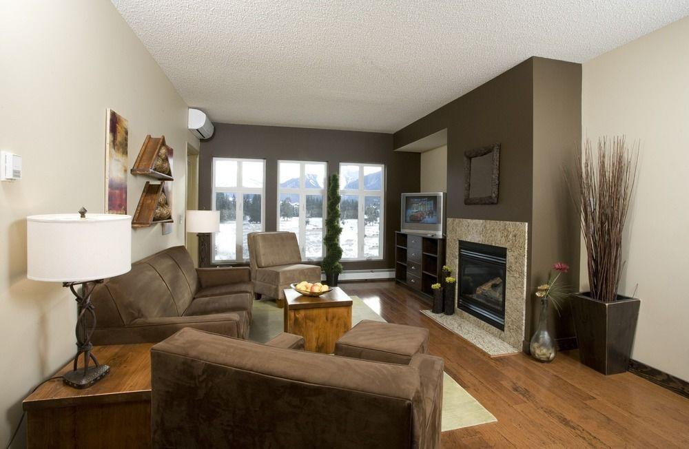 Paradise Resort Club And Spa Canmore Extérieur photo