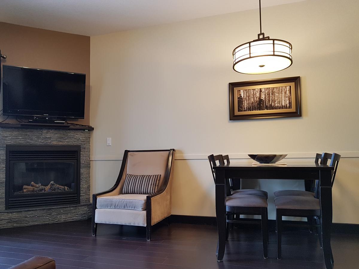 Paradise Resort Club And Spa Canmore Extérieur photo