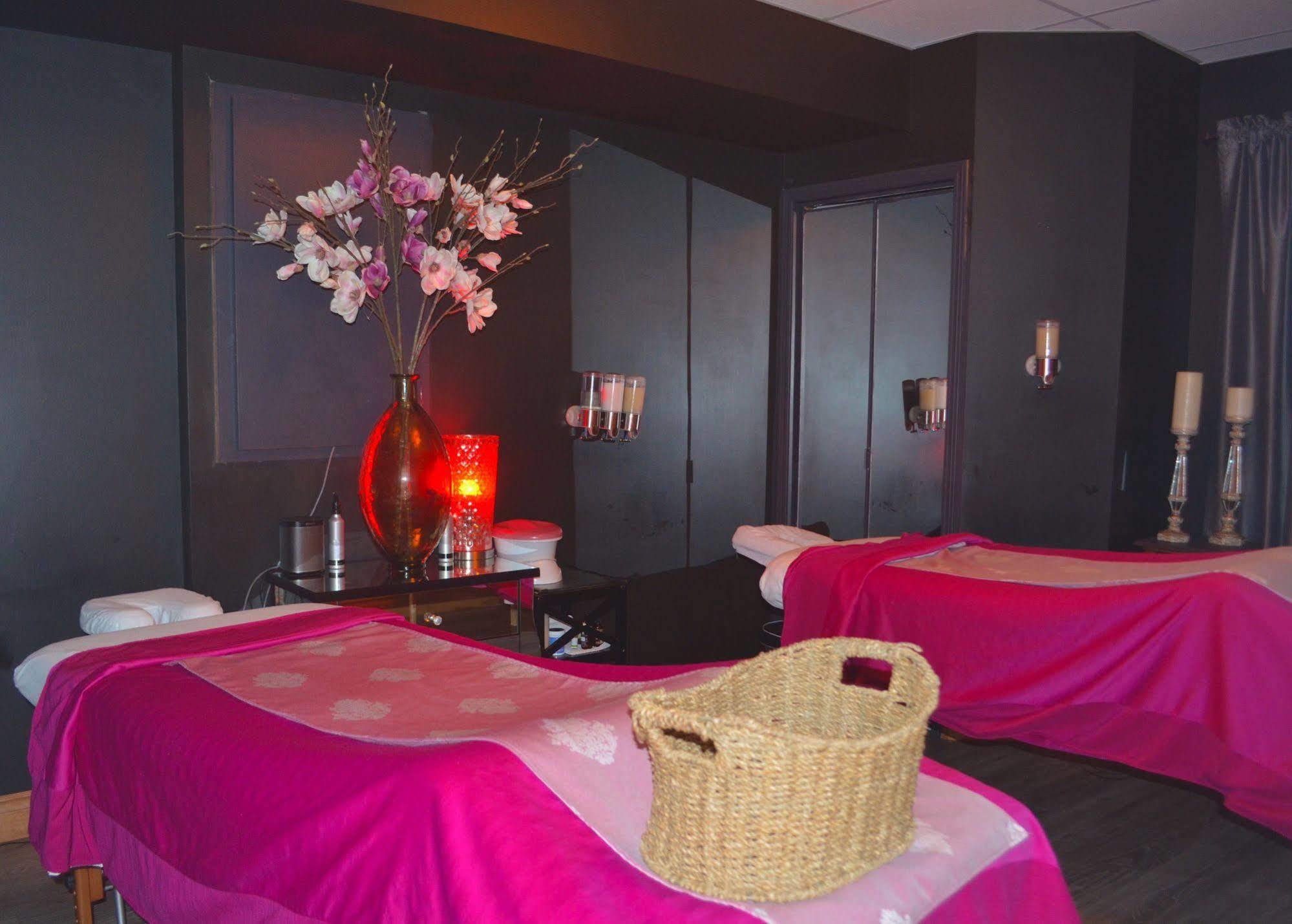 Paradise Resort Club And Spa Canmore Extérieur photo